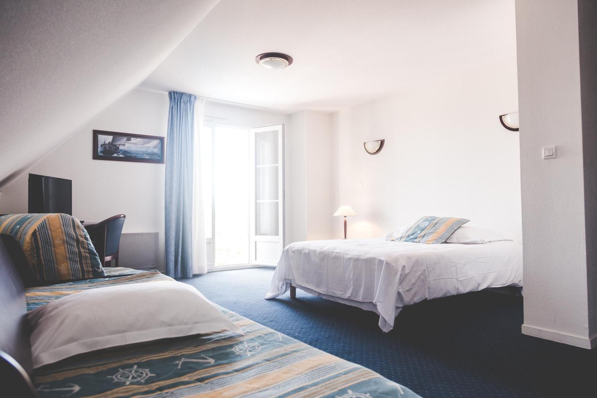 Terres De France - Appart'Hotel La Roche-Posay Bagian luar foto